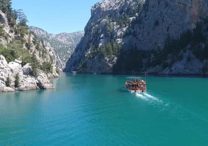 Green Canyon Cruise from Alanya & Side – Explore Nature - Midday lakeside lunch: where the day turns from ride to meal