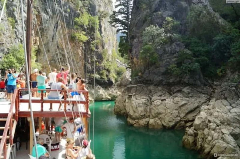 Green Canyon Cruise from Alanya & Side – Explore Nature - Swimming break at Green Canyon: timing, safety, and what to bring