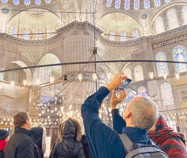 Hagia Sophia, Blue Mosque Tour & Ticket + Optional Basilica - Free Time After the Guided Portion: How to Use It Well