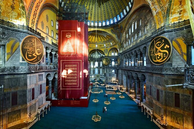 Hagia Sophia, Bosphorus cruise, Blue Mosque, Guided - Small Group - Eyüp Sultan Mosque: A Ceremonial Site, Not Just Another Mosque