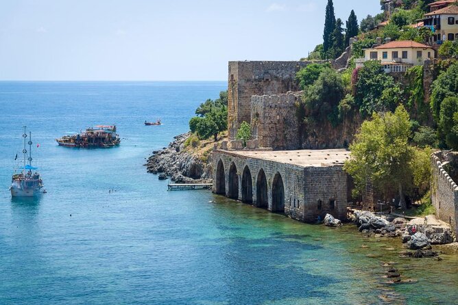 Halal Concept Short Pirate Boat Tour in Alanya - Reach Beach Architecture and the Red Tower (Kızıl Kule)