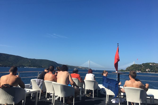 Half-Day Bosphorus Cruise to Black Sea from Istanbul with Lunch - Boat, Guide, and Audio: The Comfort and the One Headache to Plan Around