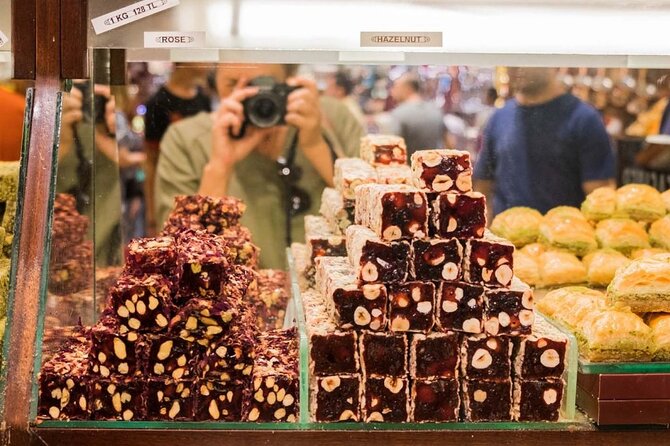 Half-Day Istanbul Private Food Tour & Culinary Experience - Misir Çarşısı in 30 minutes: smelling the Egyptian Spice Bazaar