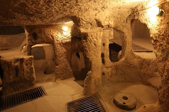 Highlights of Cappadocia Tour (Private) - Uçhisar Castle and Pigeon Valley: the views that set the mood