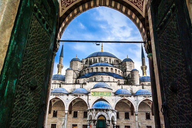 Highlights of Istanbul - Topkapi Palace: Ottoman court life and the reason this place is famous