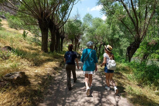Hiking and Underground City Tour - Narlıgöl Crater Lake geothermal field for a calmer pace