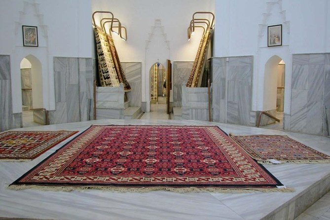Istanbul 1 Day Tour | Best of Istanbul | Blue Mosque, Hagia Sophia and Topkapi - Stop 4: German Fountain, Old Hippodrome Corners, and a Tiny Story With Teeth