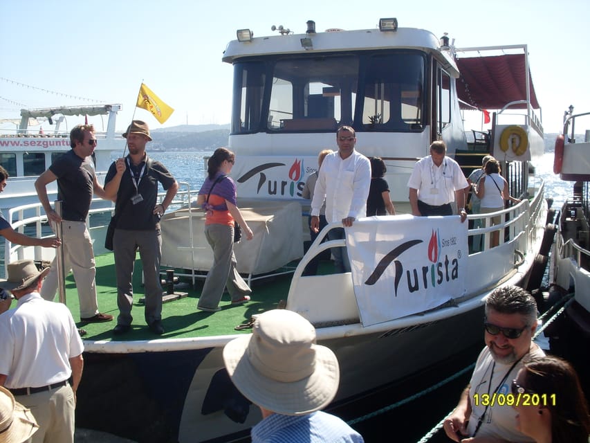 Istanbul: A short trip along the Bosphorus in the evening - Why this 2-hour evening cruise works in Istanbul