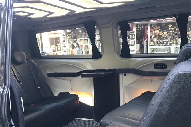 Istanbul Airport (IST) To Hotels Transfer - Choosing the Right Vehicle for Your Group of Up to Four