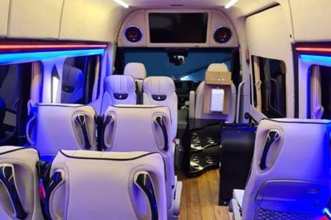 Istanbul Airport Minivan or Minibus Vip Private Meet Transfer - Finding your driver quickly, even at confusing airports