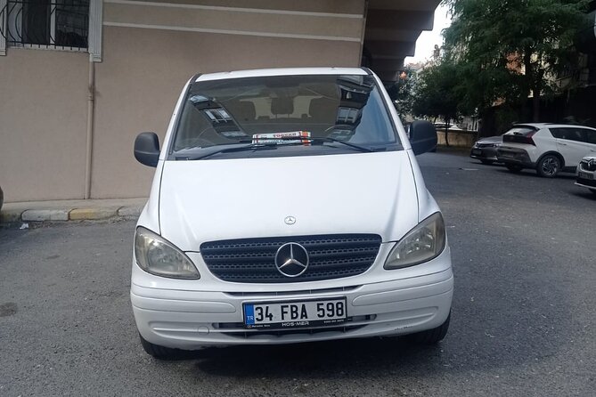 İstanbul Airports Transfer Services (Ceyhan Arslan Travel Agency) - Price That Makes Sense: Per Vehicle, Up to 6