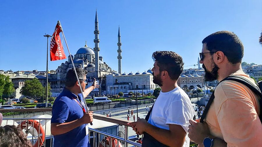 Istanbul: Asian Side Walking Tour with Ferry Ride - Key things you will notice on this tour
