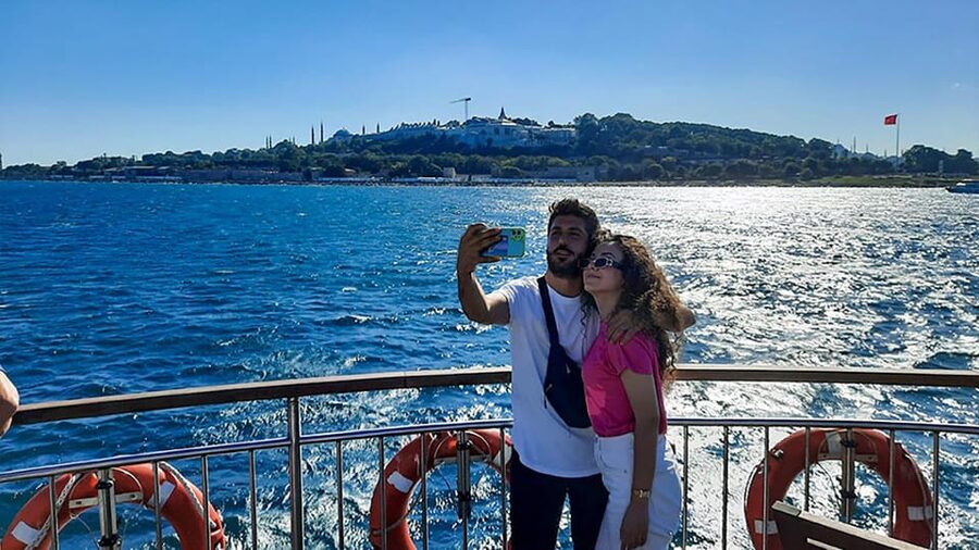 Istanbul: Asian Side Walking Tour with Ferry Ride - The sunset view from the Asian side: why timing can change everything