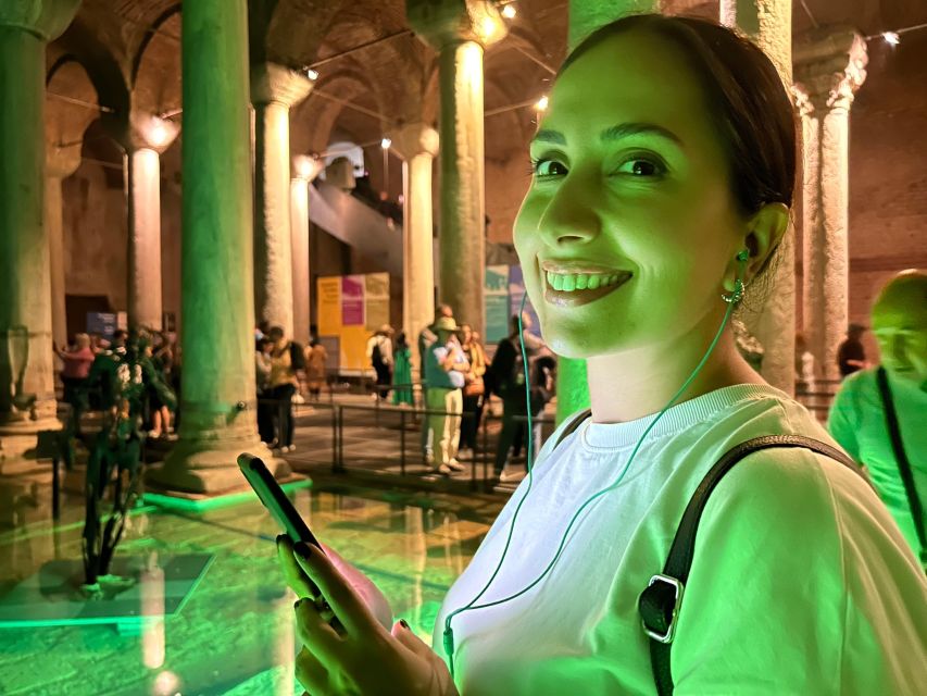 Istanbul: Basilica Cistern Fast-Track Entry and Audio Guide - Medusa Head and photo planning that actually helps