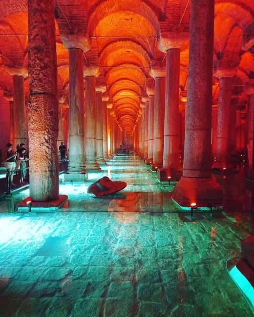 Istanbul Basilica Cistern Guided Tour | Skip-the-Line Access - Why the Basilica Cistern feels like a movie set