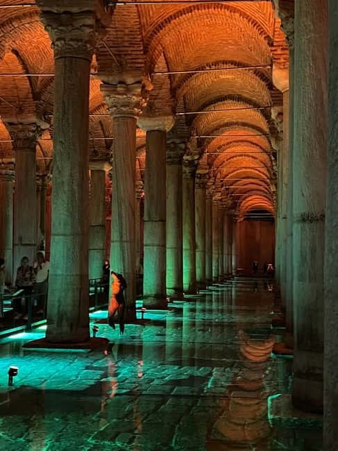 Istanbul Basilica Cistern Guided Tour | Skip-the-Line Access - James Bond and Dan Brown, without turning the tour into trivia night