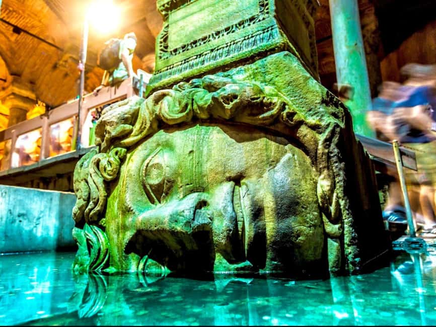 Istanbul: Basilica Cistern Skip-the-Ticket Line Entry - Audio guide in 25 languages: use it like a tool, not a background track