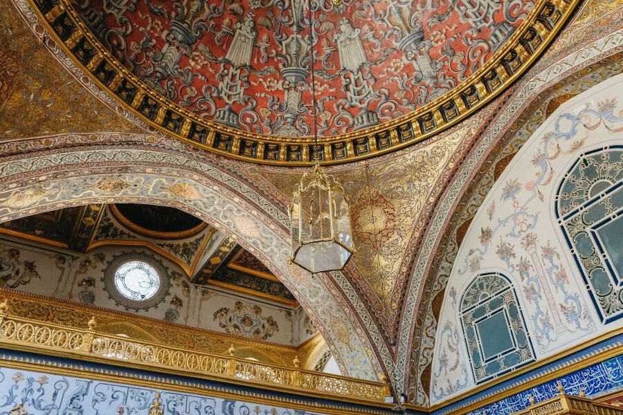Istanbul: Best of the City 1, 2 or 3-Day Private Guided Tour - Day 3: Fener and Balat streets, Pierre Loti Hill, the Iron Church, Chora Church, and Suleymaniye