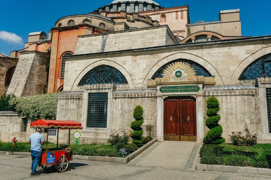 Istanbul: Best of the City 1, 2 or 3-Day Private Guided Tour - What the walking feels like, and how to stay comfortable