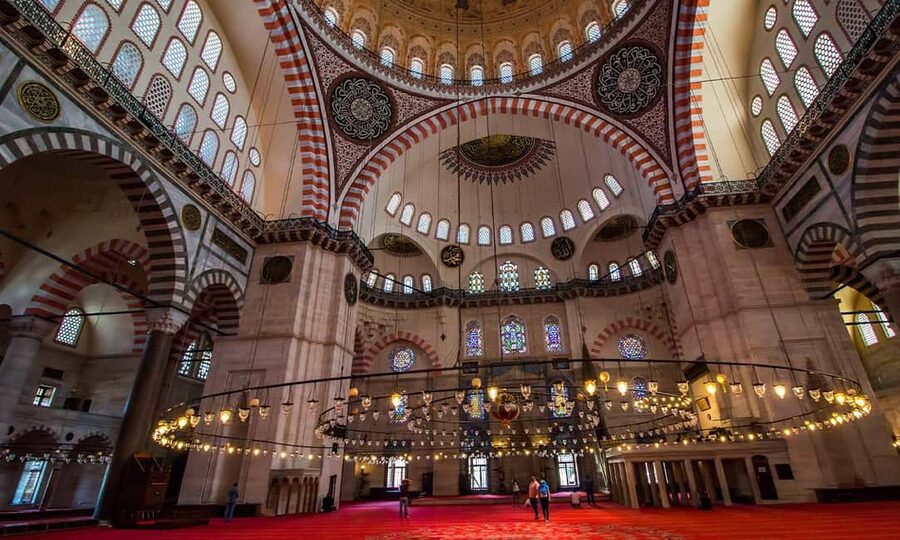 Istanbul: Blue Mosque Guided Tour & Süleymaniye Audio Guide - Süleymaniye at your pace with the smartphone audio guide