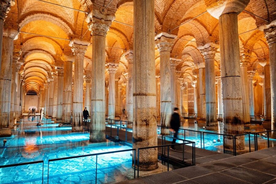 Istanbul: Blue Mosque, Hagia Sophia & Basilica Cistern Tour - Price and logistics: is $152 good value for Sultanahmet’s big three?