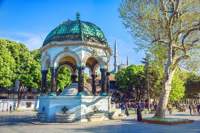 Istanbul: Blue Mosque, Hagia Sophia & opt. Basilica Cistern Tour - Guide and pacing: small-group flow, real answers, and time for photos
