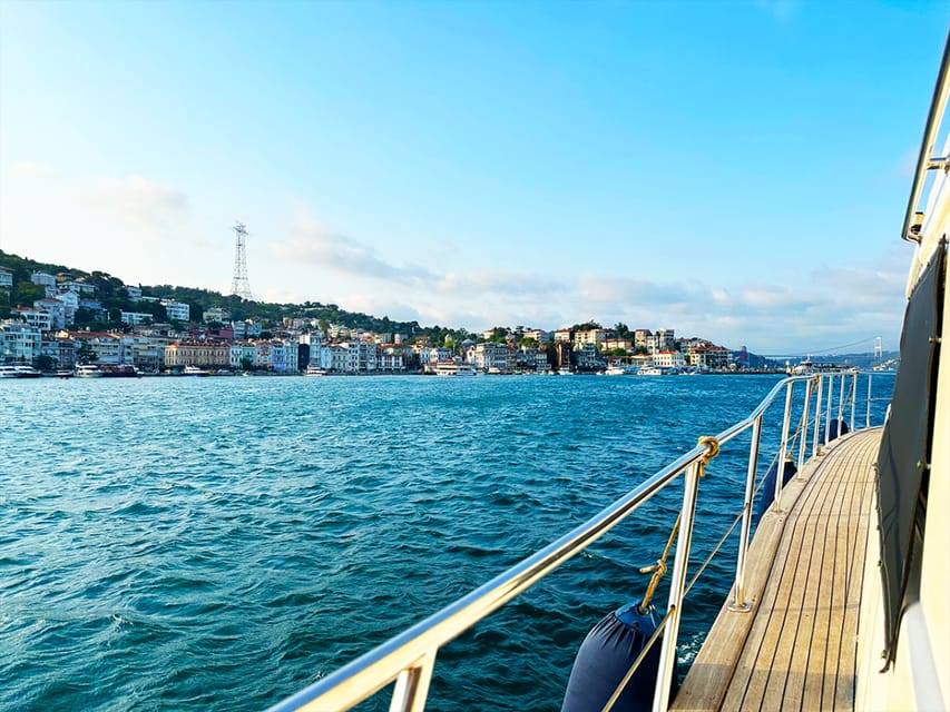 Istanbul: Bosphorus and Golden Horn Sunset Yacht Cruise - Stop by stop, what the cruise feels like
