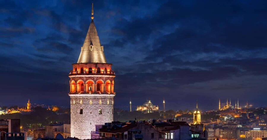Istanbul: Bosphorus Cruise By Night - Galata Tower to Dolmabahçe: The European Shore in Soft Light