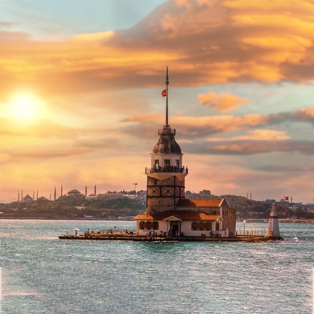 Istanbul: Bosphorus Cruise from Europe or Asia & Audio Guide - Your 90-minute Bosphorus loop: what you actually see