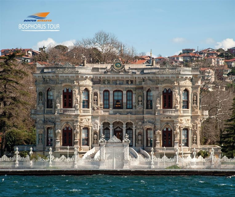 Istanbul: Bosphorus Cruise from Europe or Asia & Audio Guide - Rumeli Fortress to Fatih Sultan Mehmet Bridge: the strategic middle