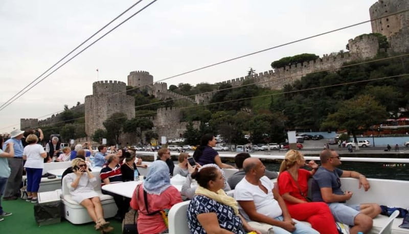 Istanbul: Bosphorus Cruise, Golden Horn, & Pierre Loti Hill - Eyüp Teleferik and the Eyüp Sultan Mosque visit that connects Ottoman power to faith