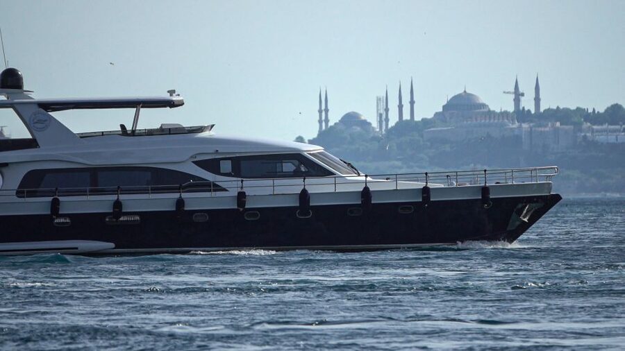 Istanbul: Bosphorus Cruise with Stopover on the Asian Side - What’s Included on Board, and Why It Matters Mid-Cruise