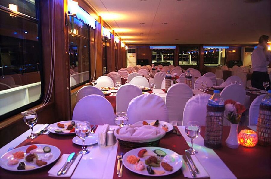 Istanbul Bosphorus Dinner Cruise &Entertainment hotel pickup - Drinks and Value: What Unlimited Local Really Covers
