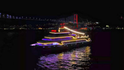 Bosphorus Dinner Cruise & Show with Private Table
