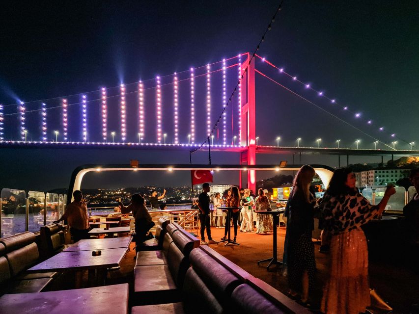 Istanbul: Bosphorus Dinner Cruise w/ Drinks & Entertainment - Why the Bosphorus after dark is the real show