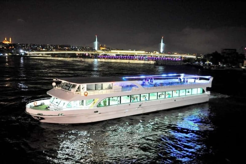 Istanbul: Bosphorus Dinner Cruise with Live Entertainment - Key things I’d watch for before you go