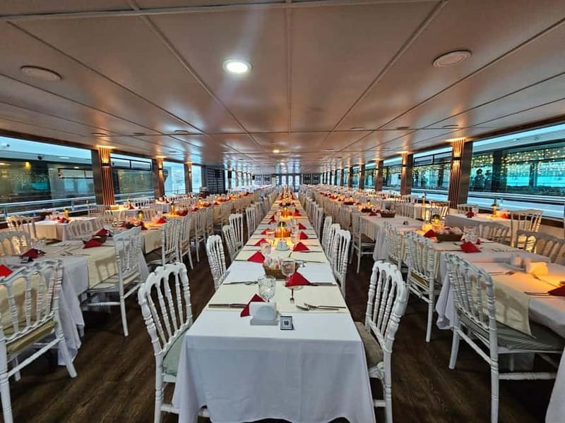 Istanbul: Bosphorus Dinner Cruise with Live Entertainment - Dinner at your private table: mezes, hot starters, and real choice