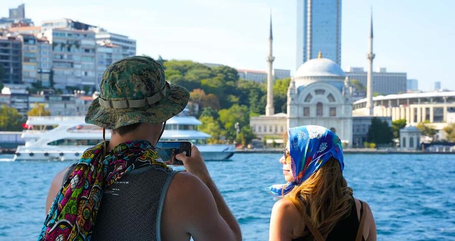 Istanbul: Bosphorus & Golden Horn Cruise Daytime or Sunset - Who this cruise suits best (and who should look elsewhere)