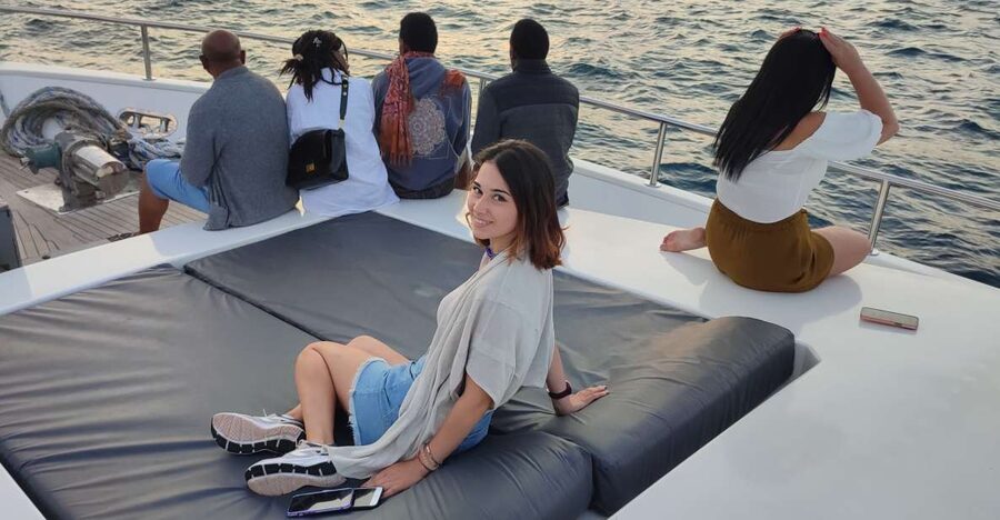 Istanbul: Bosphorus Sunset Cruise on Yacht with Live Guide - Your Yacht Experience: comfort, service, and snacks that actually matter