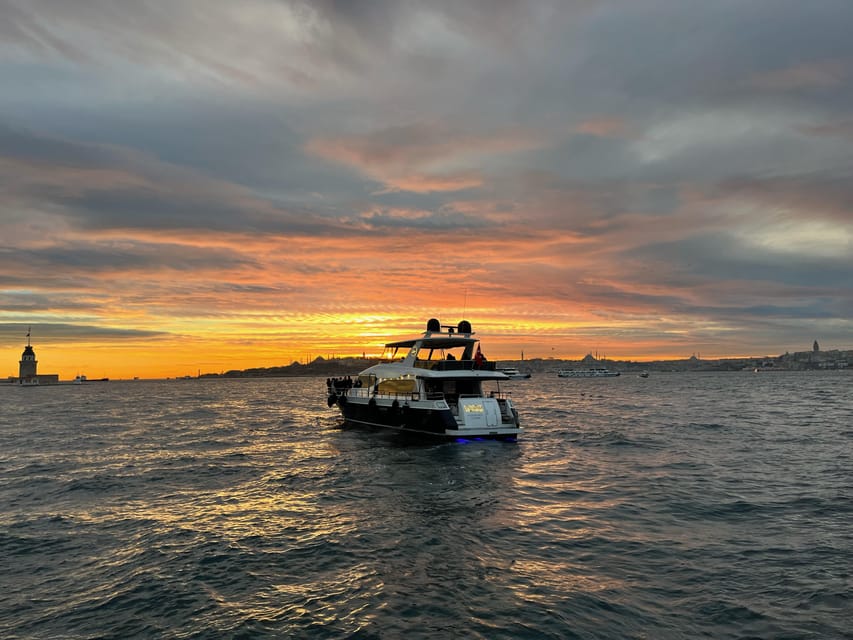 Istanbul: Bosphorus Sunset Yacht Cruise with Live Guide - Maiden’s Tower and the waterline story you remember later
