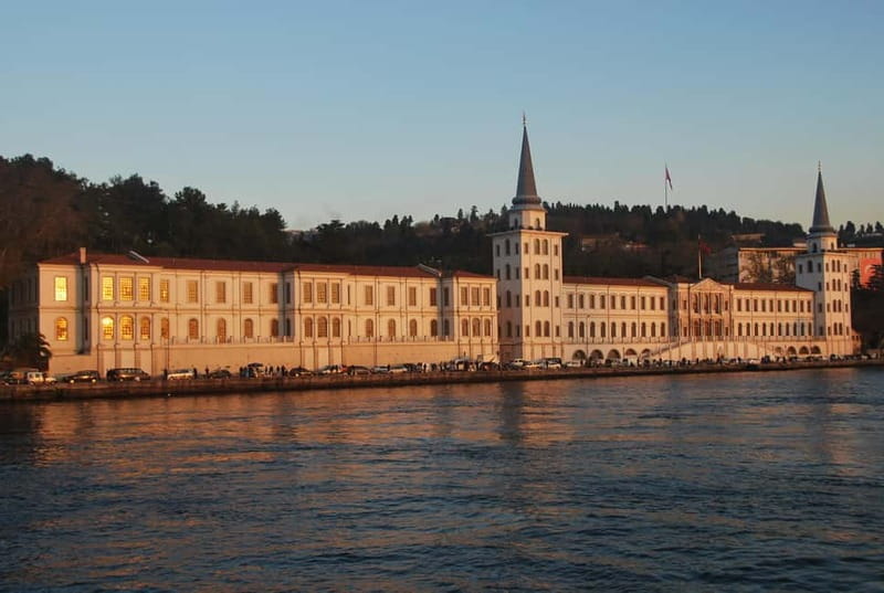 Istanbul: Bosphorus Tour With Whirling Dervish Show - From Cibali to the boat: how to set yourself up for a smooth start
