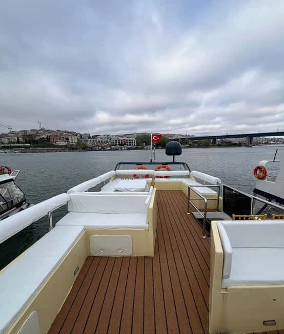 Istanbul: Bosphorus Yacht Cruise with Golden Horn View - Golden Horn time: guided orientation plus real free-walk breaks