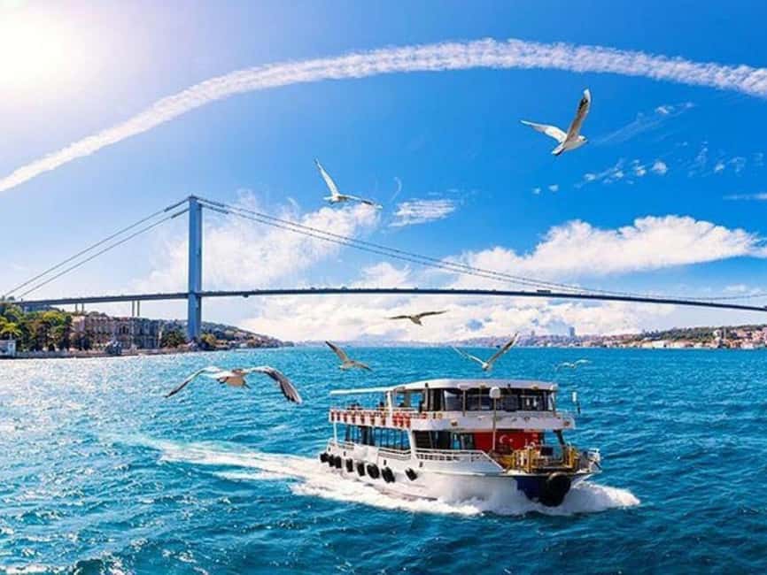 Istanbul: Bosphorus Yacht Cruise with Golden Horn View - Bosphorus Bridge and Rumeli Hisarı: the fortress and engineering stretch