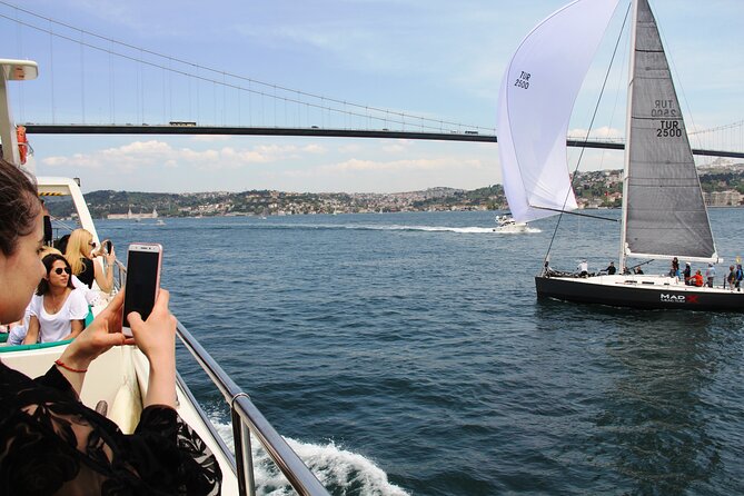 Istanbul Bosphorus Yacht Experience – Asian Side Visit in Kanlica - Asian shore legends: Anadoluhisarı, Beylerbeyi, Kucuksu, and Kız Kulesi