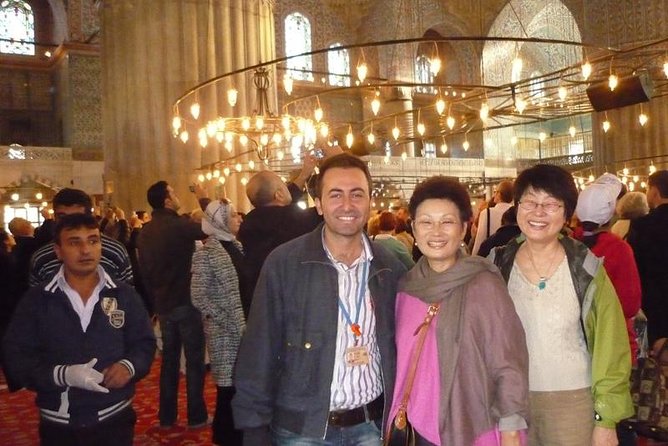 Istanbul Byzantine and Ottoman Tour: Hagia Sophia, Topkapi Palace, Blue Mosque and Grand Bazaar - A smart 5-stop Istanbul loop for first-timers and time-crunched trips