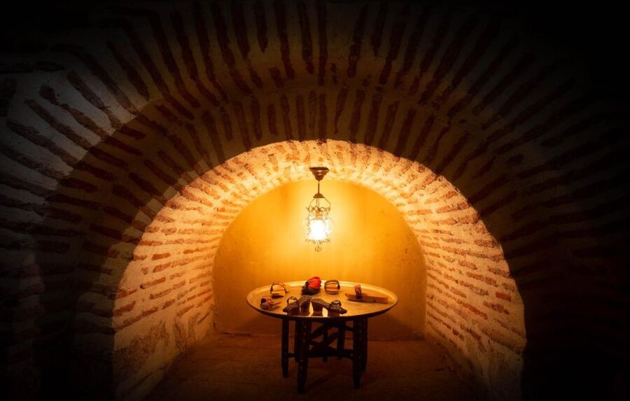 Istanbul: Cagaloglu Hamam Experience - Bubble Foam, Foot Massage, and Optional Aromatherapy or Masks