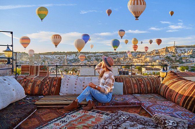 Istanbul: Cappadocia 2-3 Day Tour with Flights & Hotel - Pottery Demonstration and Local Meals: The Human Side of Cappadocia