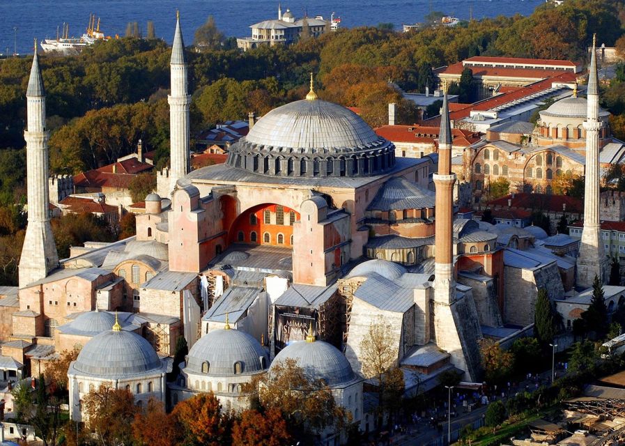 Istanbul: City Highlights Tour w/Hagia Sophia & Blue Mosque - Hippodrome of Constantinople ruins: Byzantine Istanbul beyond the domes