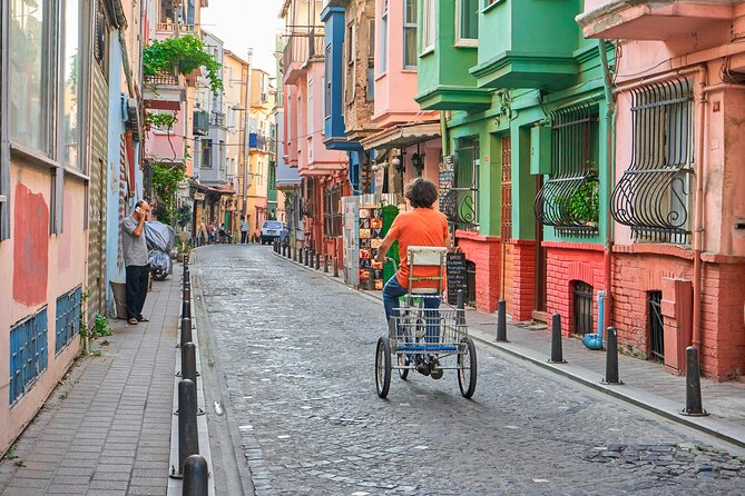 Istanbul City Walk: Colors, Culture & History Fener Balat Tour - Colorful streets in Balat and Fener: the “miniature chronicle” effect