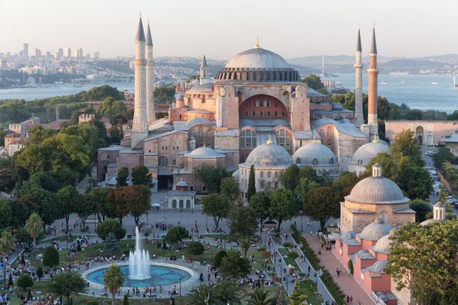 Istanbul Classics Half-Day Morning Tour - Price and value: what $531 buys you in a crowded city